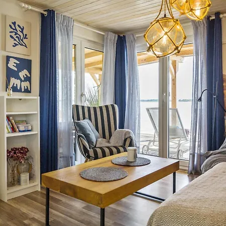 Delightful Tiny River-view